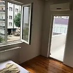 Airport Apartman *